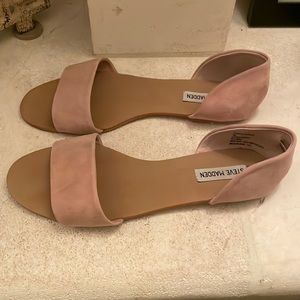 Steve Madden mauve flats size 9M